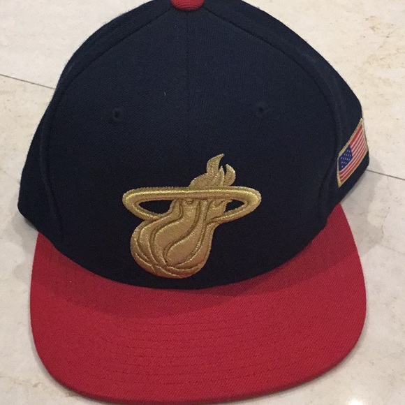 Nostalgia baseball cap - Picture 1 of 5